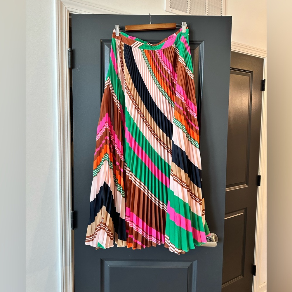 Anthropologie Maeve the Isobel silky pleated skirt